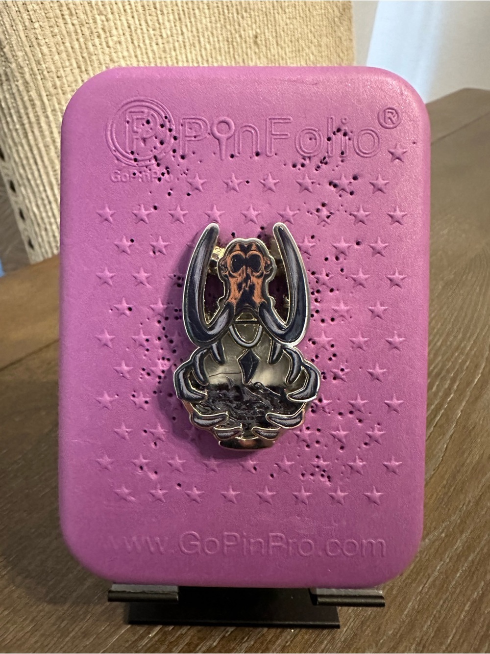 Disney Villains Box Lunch Glitter Potion Bottle‎ Pin - Scar